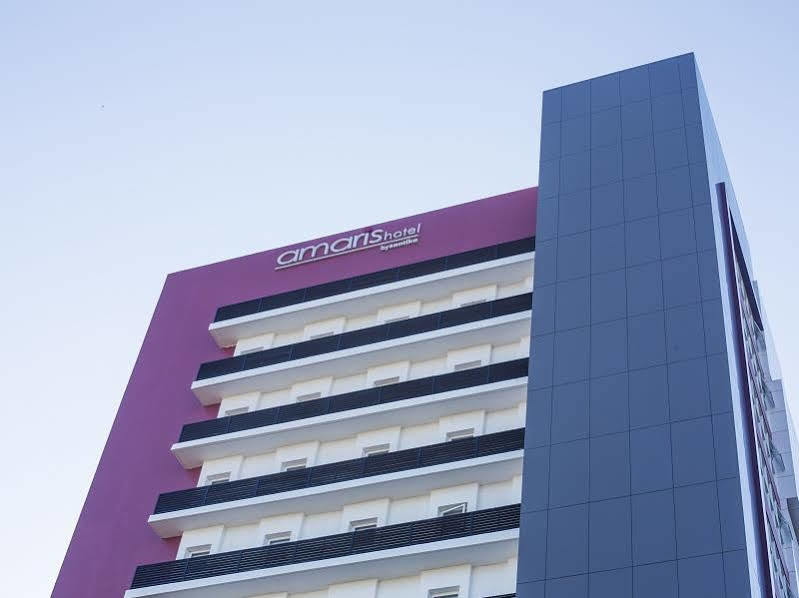 Amaris Hotel Hertasning Makassar Exterior foto